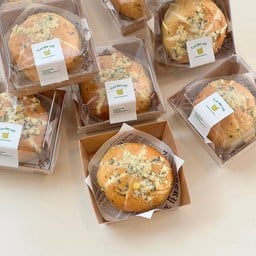 ขนมปังกระเทียม