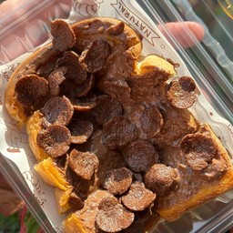 แดกปัง ข้าวไก่คาราเกะ ข้าวไก่ทอด เฟรนฟราย นักเก๊ต ขนมปังสังขยา ขนมปังพิซซ่า ชาไทยใต้ ครีมชีส ชาดำเย็น น้ำเก๊กฮวย รามอินทรา ซอย13 แดกปัง