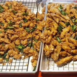 ไก่ป๊อป นักเก็ต เฟรนฟราย บาย เจี๊ยบ เจี๊ยบ