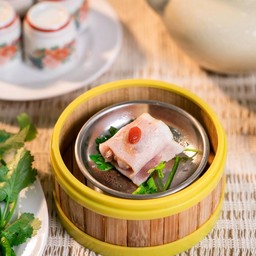 หมูพันเบค่อน