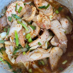 น้ำตกหมู