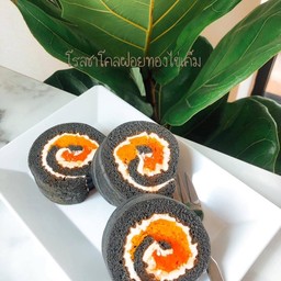 โรลชาโคลฝยทองไข่เค็ม