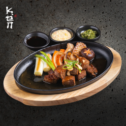 สเต็กหมูกระทะร้อน