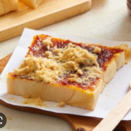 ปังปิ้งแผ่น-พริกเผาไก่หยอง