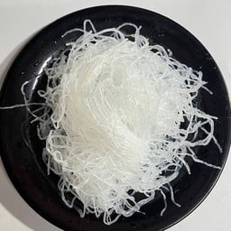 วุ่นเส้นไทยสด