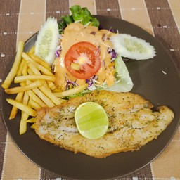 สเต็กปลาดอรี่ย่างสมุนไพร