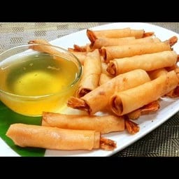 ปอเปี๊ยะทอด By น้องคีย์ริน(ไม่มีหน้าร้าน)