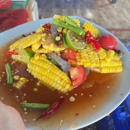 ตำข้าวโพดกุ้งสด