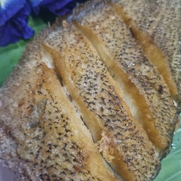 ปลาสลิดทอด 1 ตัว