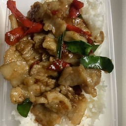 สามชันผัดกะปิราดข้าว