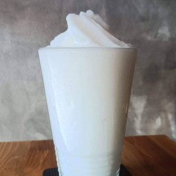 มะพร้าวนมสดปั่น