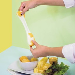 โอ้กะจู๋ชีสทอด