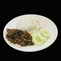 ข้าวกะเพราเนื้อ
