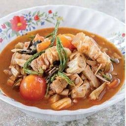 แกงขนุนหมูสามชั้น