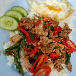 กระเพราเนื้อ