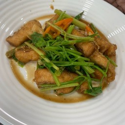 ปลากะพงผัดคื่นไฉ้