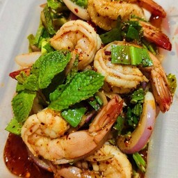 ลาบกุ้งลวกสุก