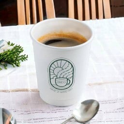 อเมริกาโนร้อน (Hot Americano)