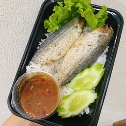 ข้าวน้ำพริกกะปิปลาทู