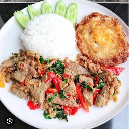 ข้าวกระเพราหมูสับ+ตับ ไข่ดาว  (ราดข้าว)