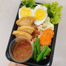 ข้าวคลุกน้ำพริกกะปิ