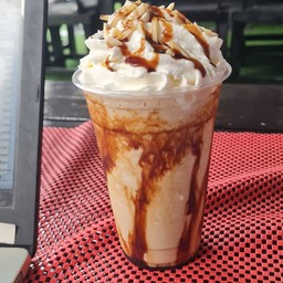 นมหมีคาราเมลปั่น