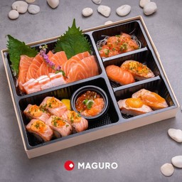 Salmon Sushi & Sashimi Fune Set