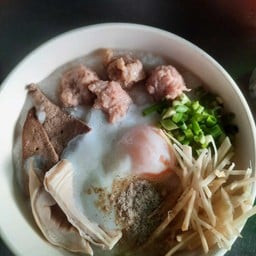 โจ๊กเจ๊นอม ซอย ร่มโพธิ์ 2