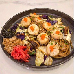 ยากิโซบะหอยโฮตาเตะ