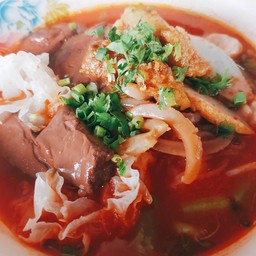 ก๋วยเตี๋ยวเย็นตาโฟน้ำใส