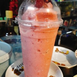 สมูทตี้สตอเบอรี่นม(สด)ปั่น