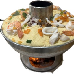 ไข่ตุ๋นหม้อไฟทะเล (เสริฟพร้อมชุดหม้อไฟ)