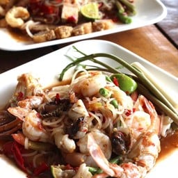 ตำเส้นเล็กปลาร้าทะเล