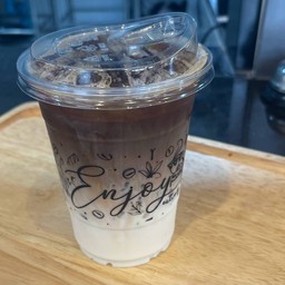 Macchiatoเย็น