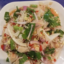ยำผ้าขี้ริ้ว