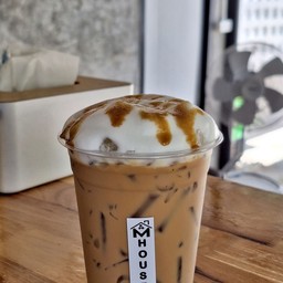 M House Coffee&Bakery นางแล