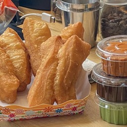 ปาท่องโก๋ ชุดใหญ่