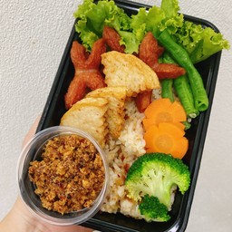 ข้าวคลุกน้ำพริกนรกปลาย่าง