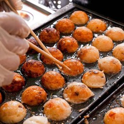 ชุดใหญ่ - ทาโกะยากิ พริกเผา-ชีส 10 แถม 1