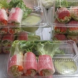 สลัดโรลปูอัด