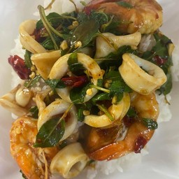 อุ๋ย อาหารตามสั่งกะยำยำ