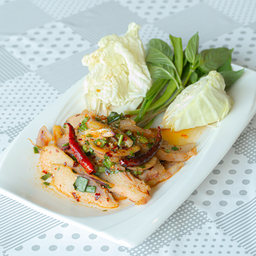 น้ำตกหมู