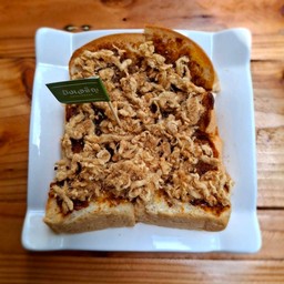 Toasted Bread with Spicy Pork Floss