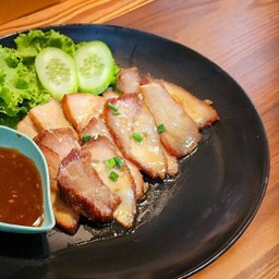 หมูแดงย่างสะท้านฟ้า (ซอสต้มยำ)