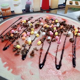 สตรอว์เบอร์รี่+มาร์ชเมลโล่+โกโก้ครั้น