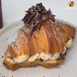 Banana Nutella croissant ครัวซองต์นูเทลล่ากล้วยหอม