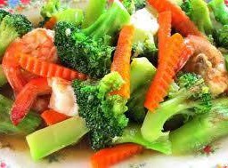 ผัดผักรวมกุ้ง