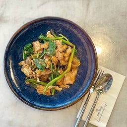 Pad Si Eew (40% off Promo on Lineman only)