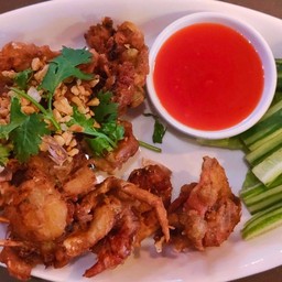 ปูนิ่มทอดกระเทียม