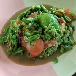 ตำถั่วปูลาร้า